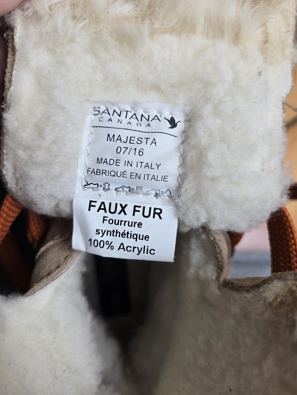 Santana Canada Tan Suede Winter Boots with Orange Laces Size 7